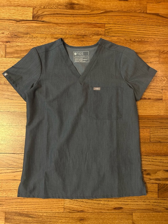 Figs Tops - Figs Catarina One-Pocket Heather Denim Scrub Top